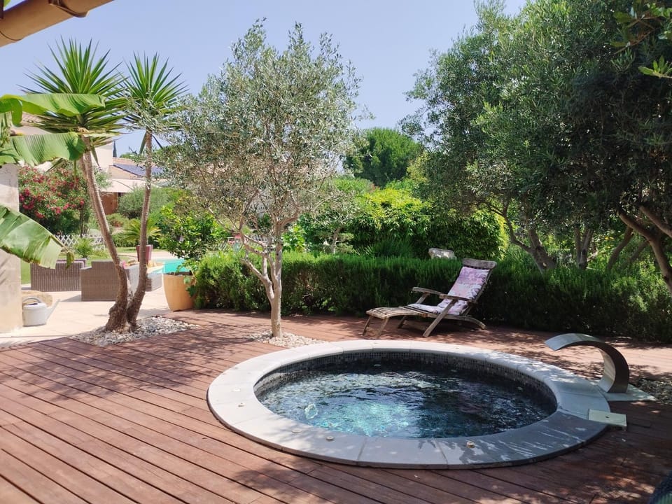 Les chambres d hôtes de Jade Bed and Breakfast in Provence
