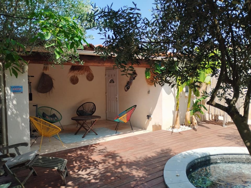 Les chambres d hôtes de Jade Bed and Breakfast in Provence