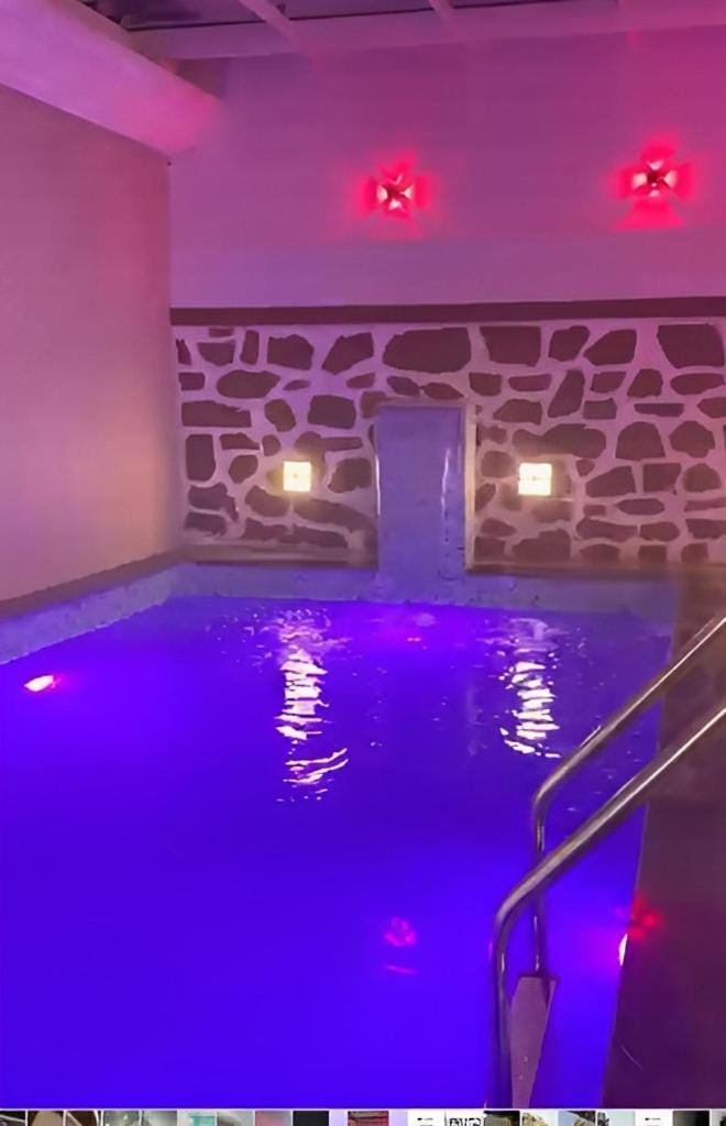 The Retreat-Pool Villa 5BHK with Indoor pool and 1200sq feet deck area Villa in Maharashtra