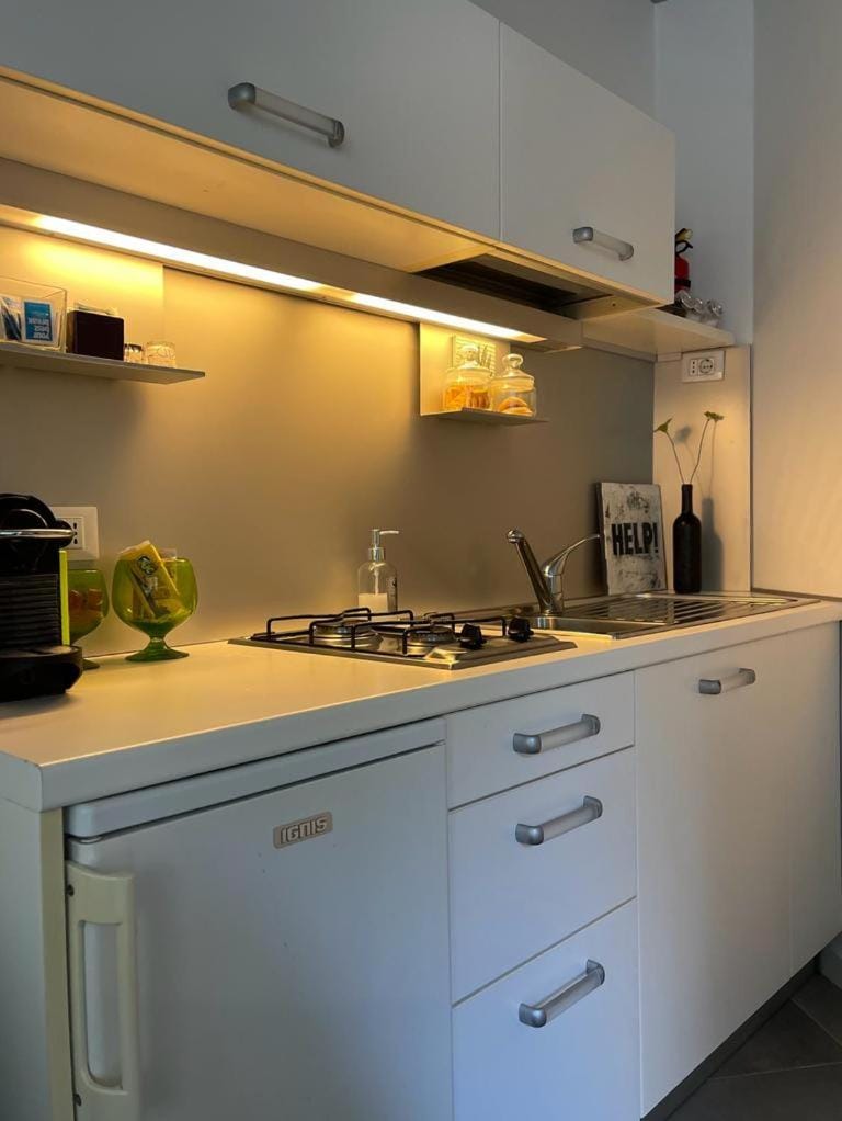 Kitchen or kitchenette