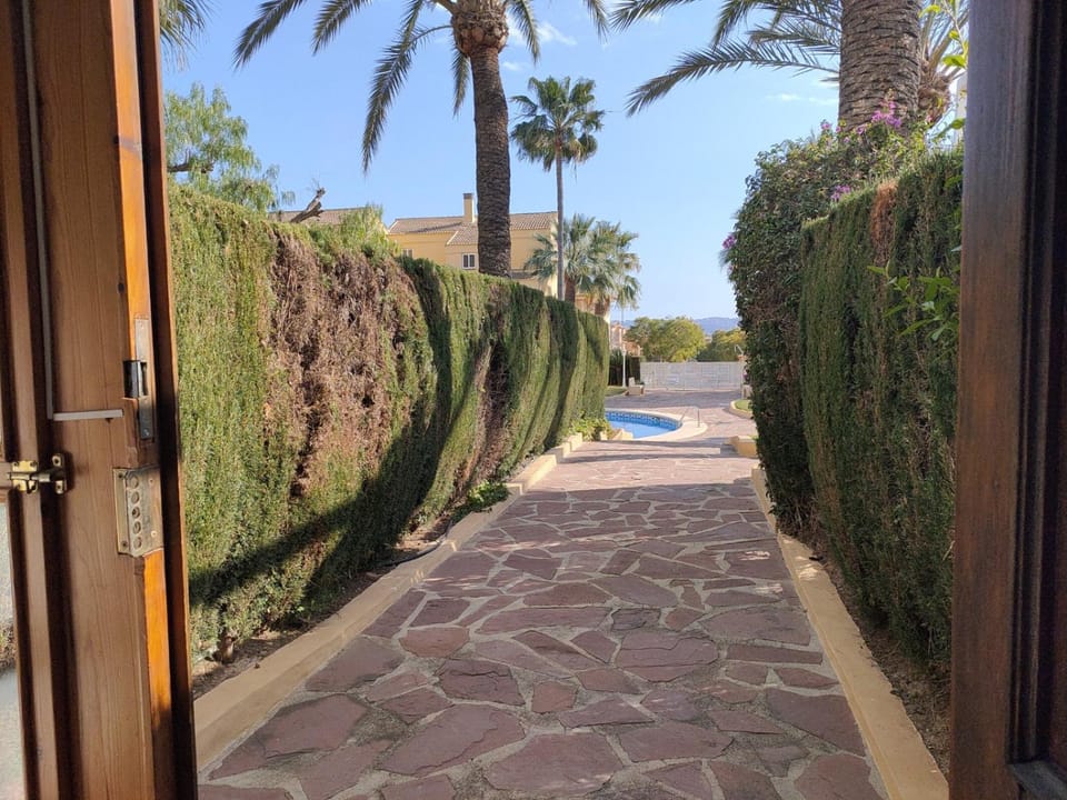 Holiday Apartment Javea, Puerto, planta baja, 2 bedr, own garden Apartment in Xàbia