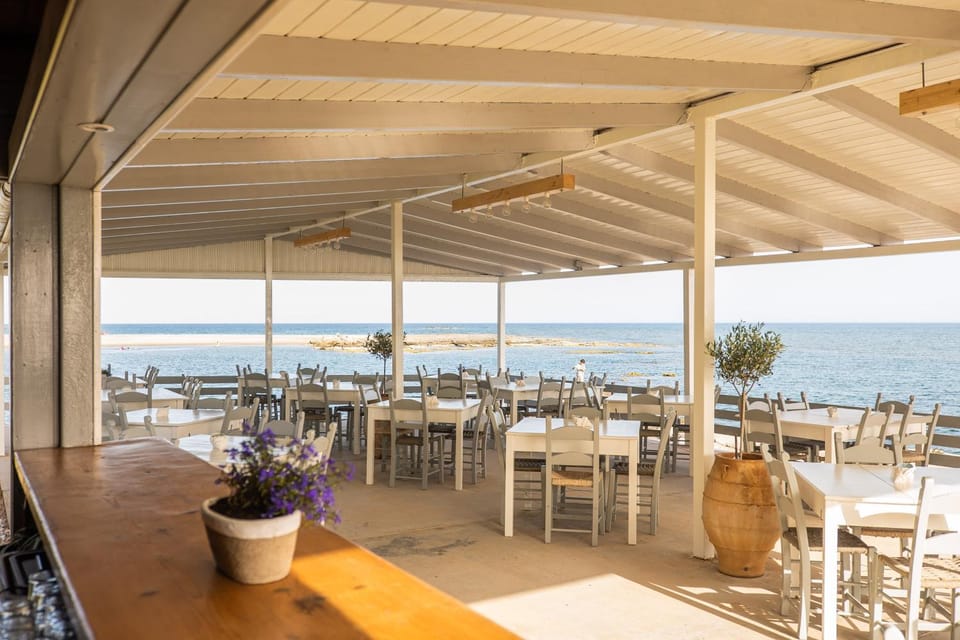 Patio, Restaurant/places to eat, Restaurant/places to eat, Sea view