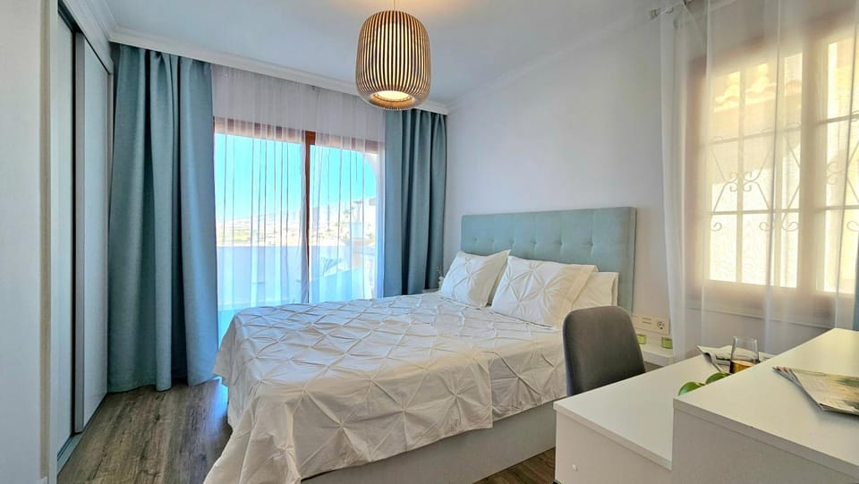 Bed, Bedroom, wardrobe