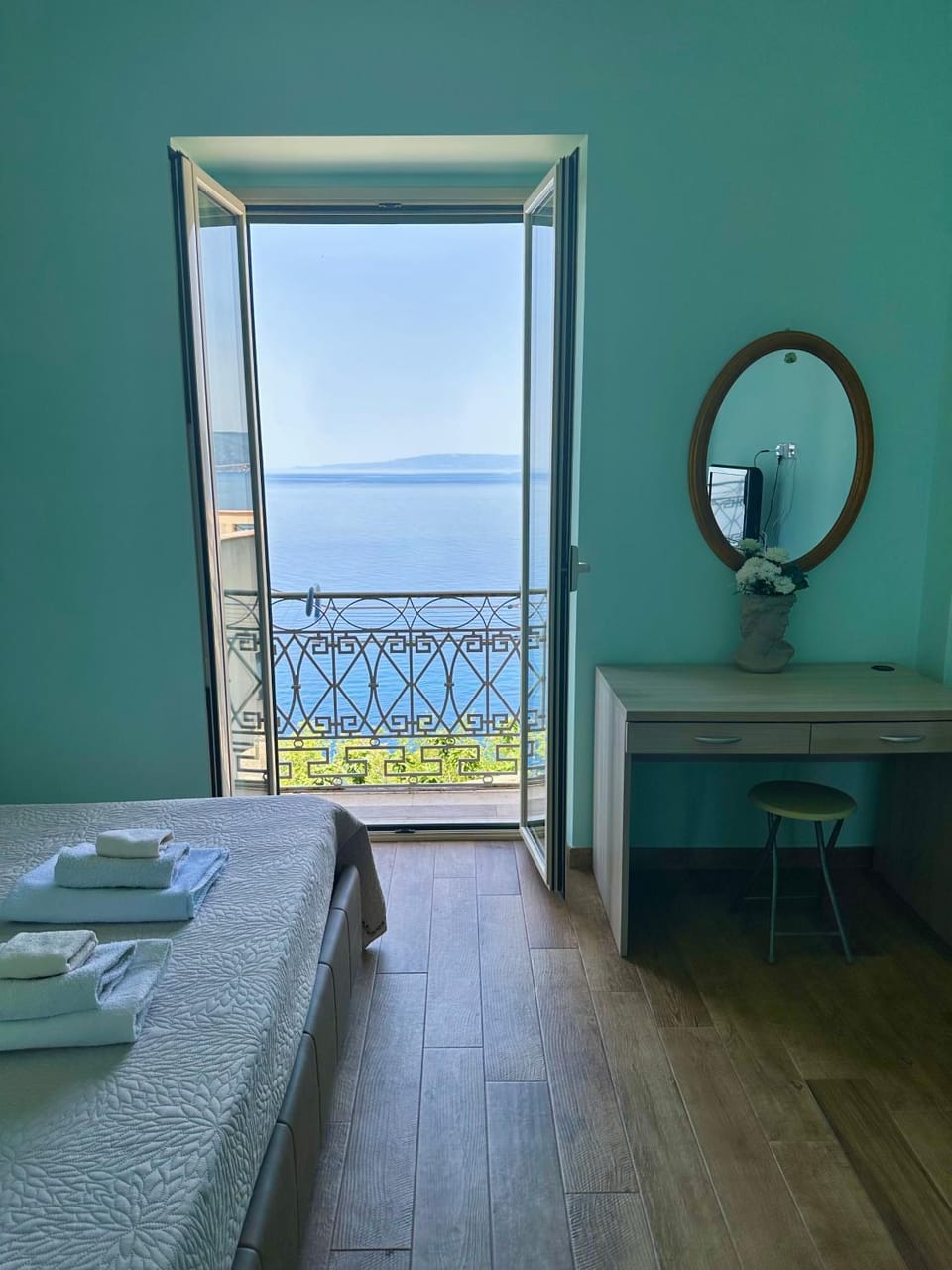 Nel blu dipinto di blu House in Scilla