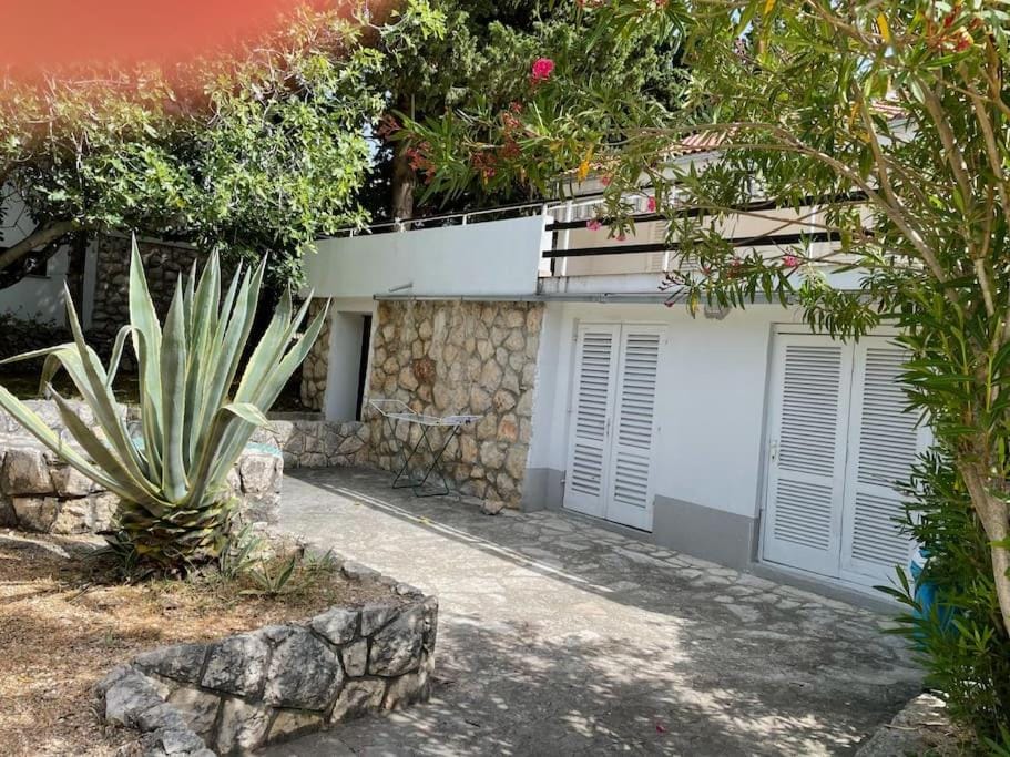 GAJ BEACH APARTMENT Apartment in Novalja