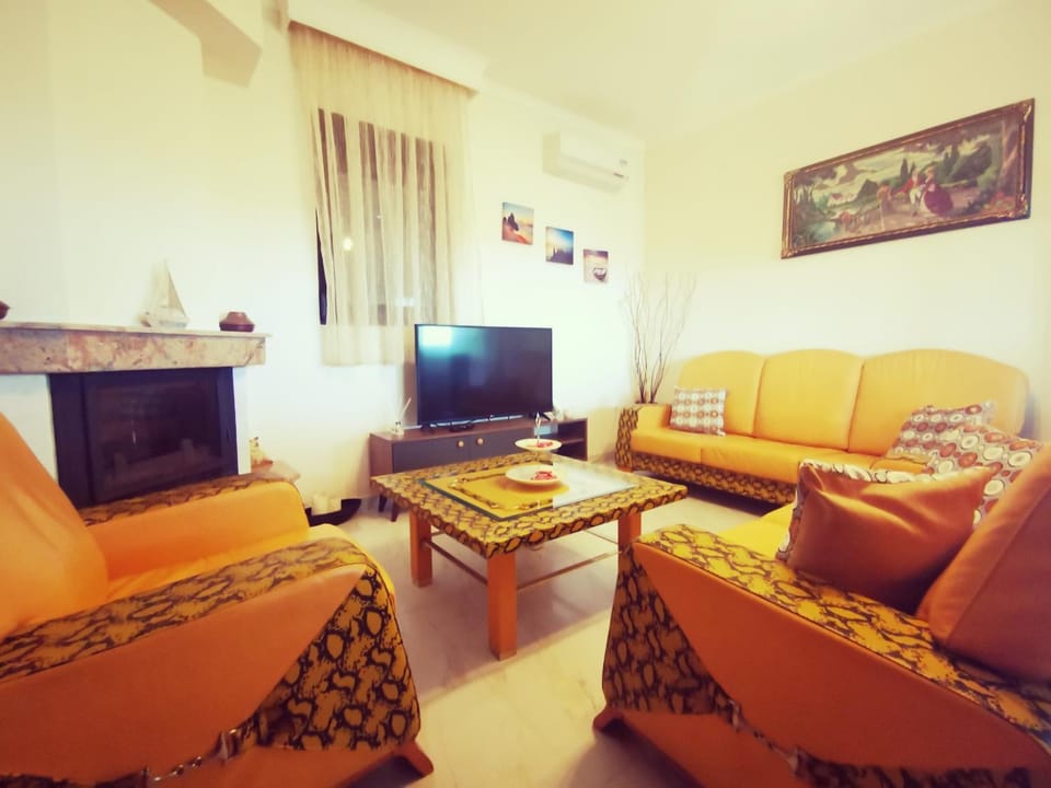 TV and multimedia, Living room