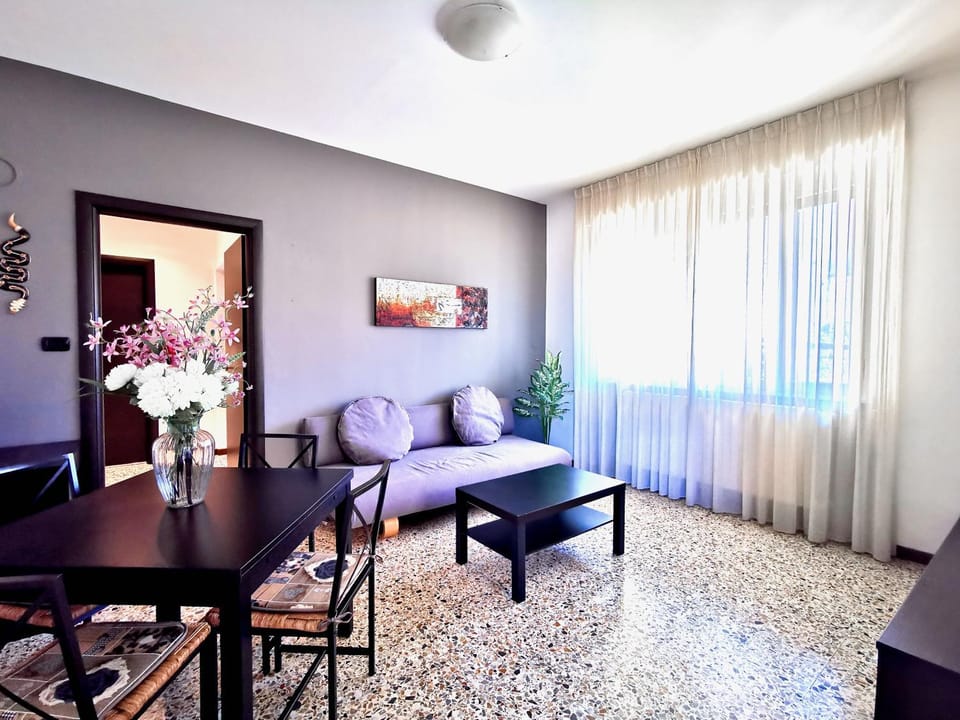 Casa da Ste AC Free Parking Apartment in Mandello del Lario