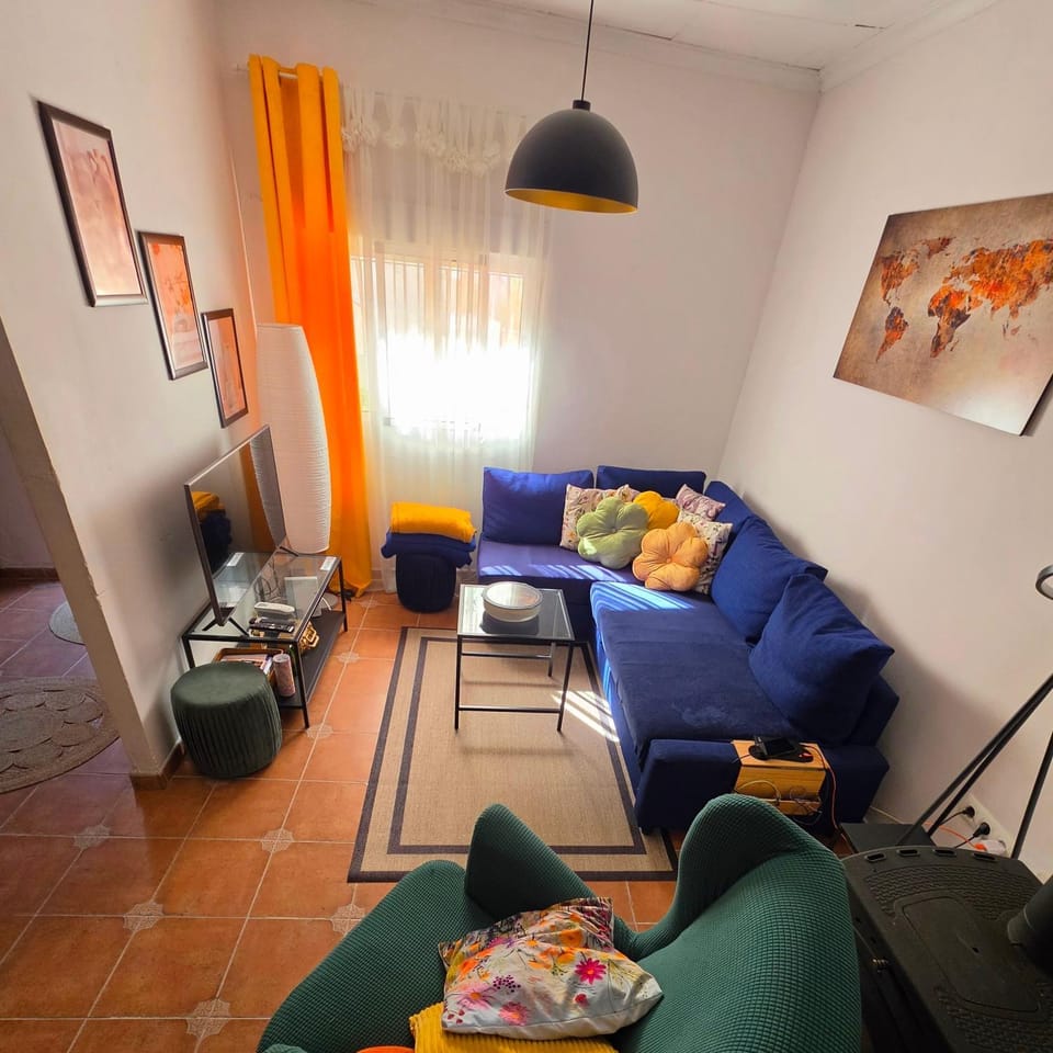 TV and multimedia, Living room, Seating area