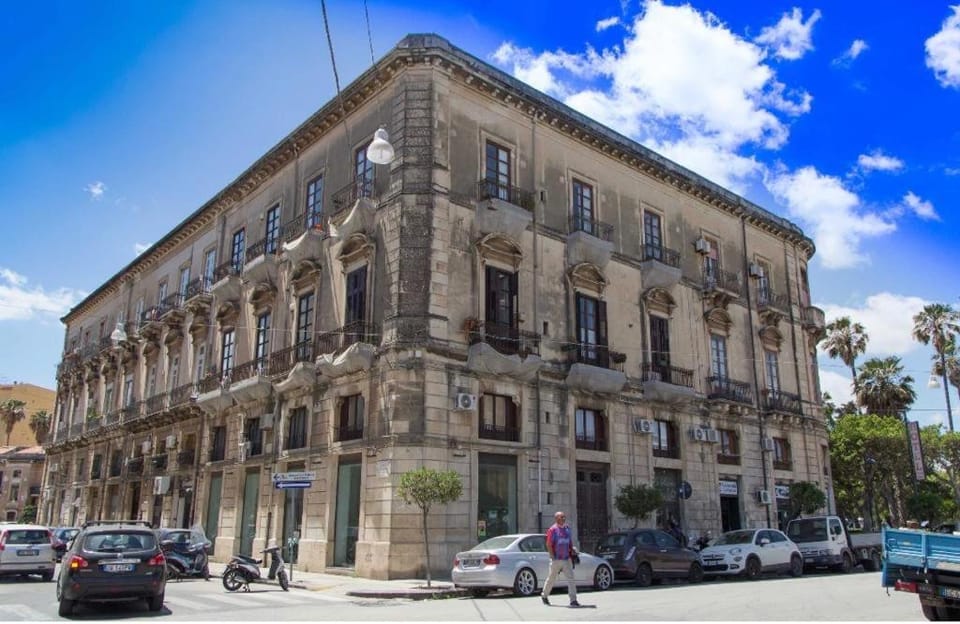 casa vacanze L'Altra Diaz Apartment in Syracuse
