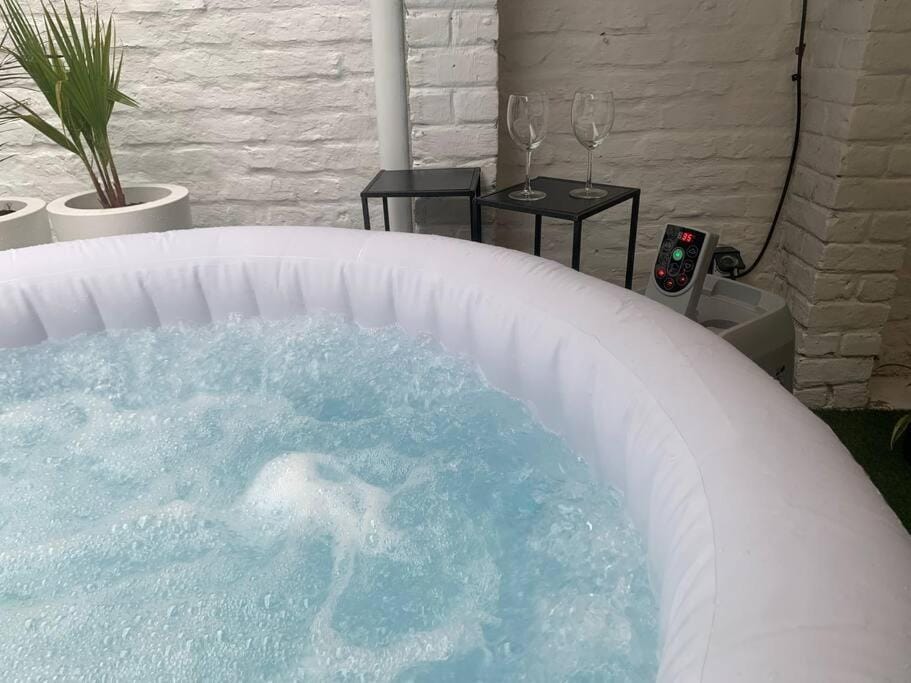 Hot Tub