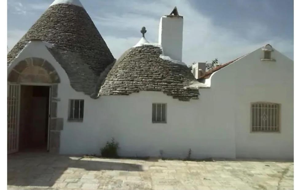 TRULLI LALU INCANTEVOLI ALBEROBELLO House in Province of Taranto