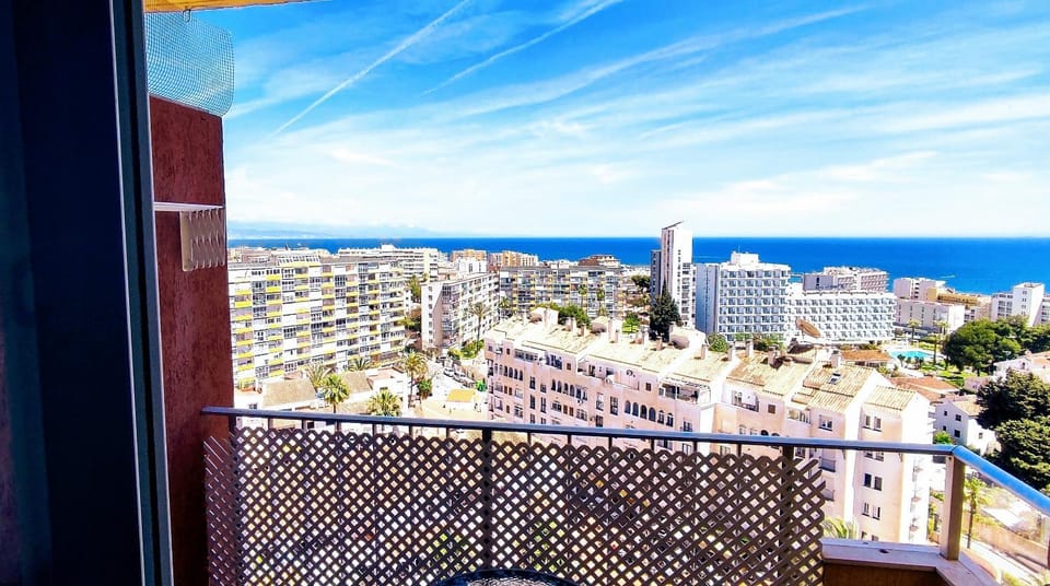 Balcony/Terrace, City view, Sea view, Street view