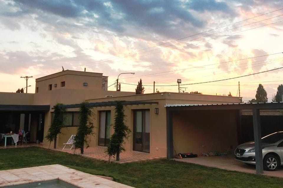 Madame Chacras House in Luján de Cuyo