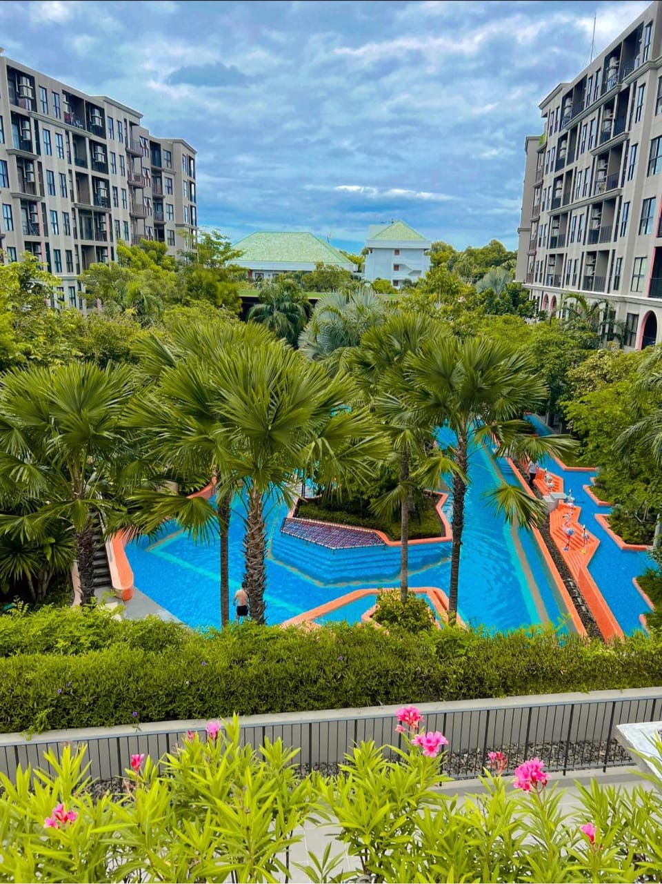 Property building, Day, Natural landscape, Garden, Garden view, Pool view, Sea view, Swimming pool