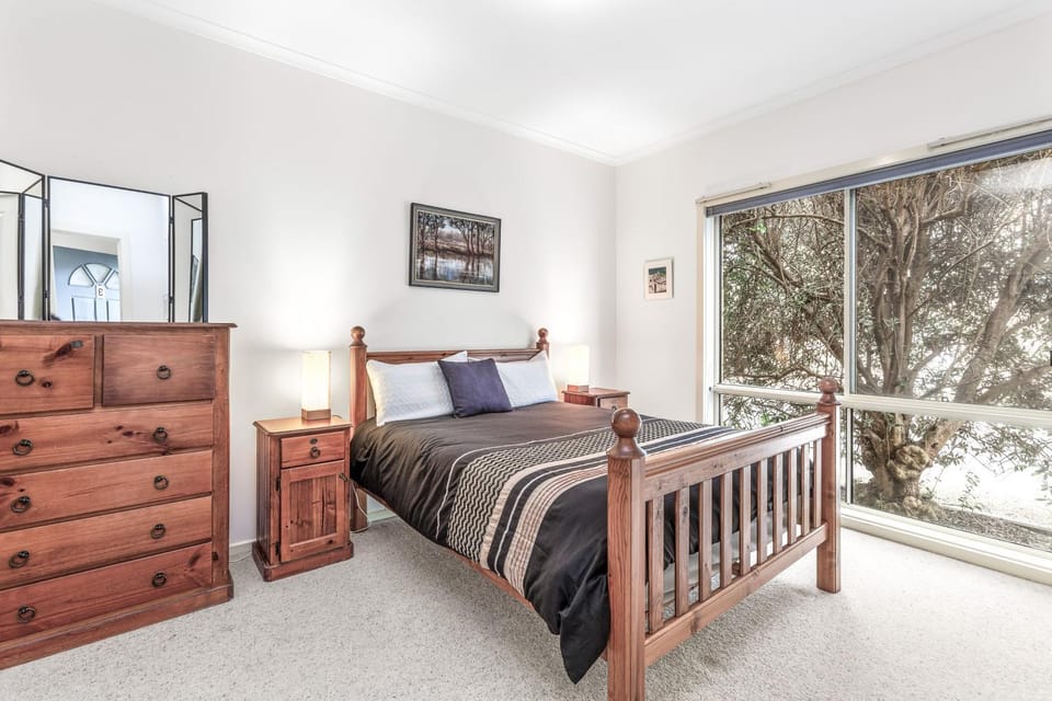 Edwards Apartment in Apollo Bay