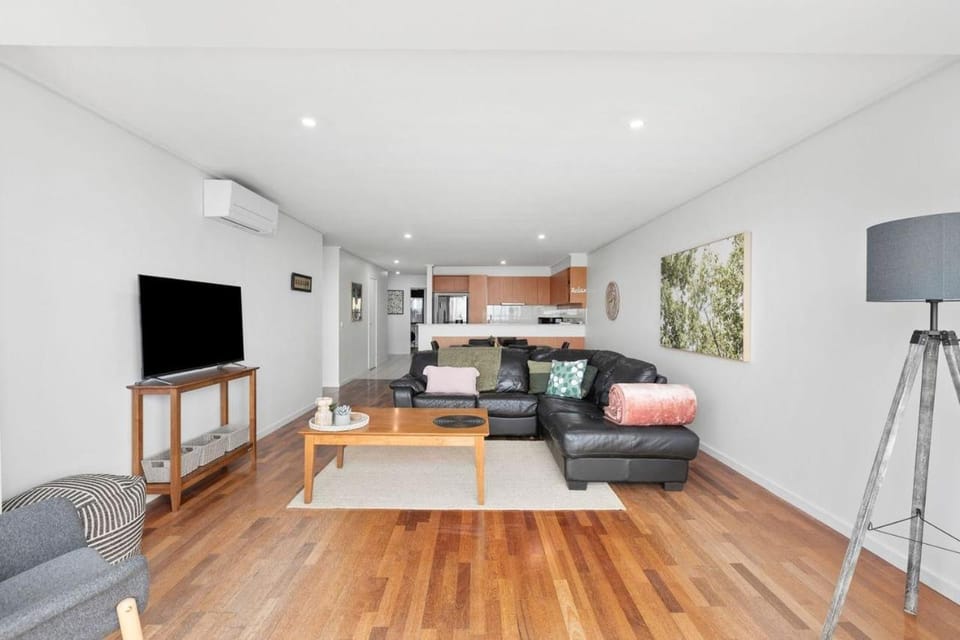 Apartment 13 Pacific Apartments Apartment in Lorne