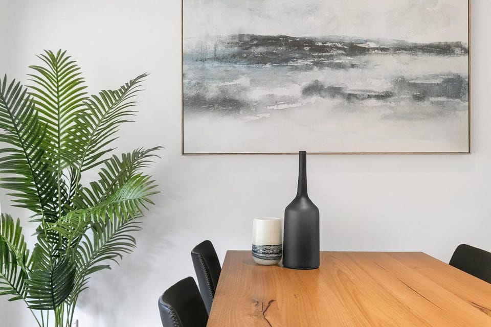 The Beach Hut - BYO Linen House in Anglesea