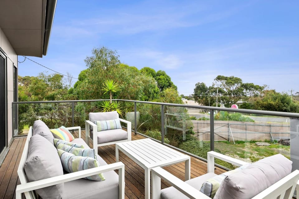 BYO Linen - Aireys Delight House in Aireys Inlet