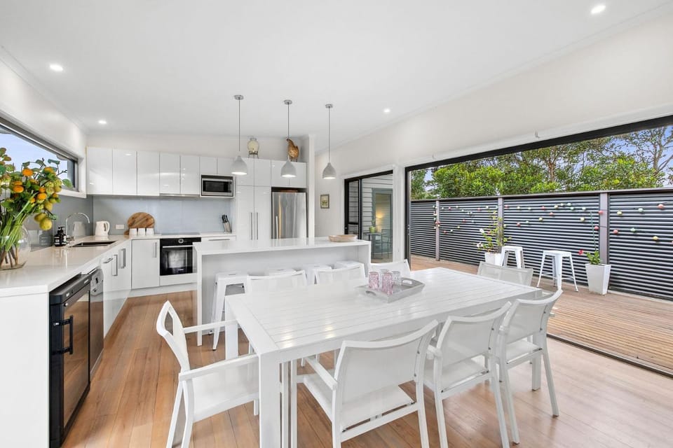 BYO Linen - Aireys Delight House in Aireys Inlet