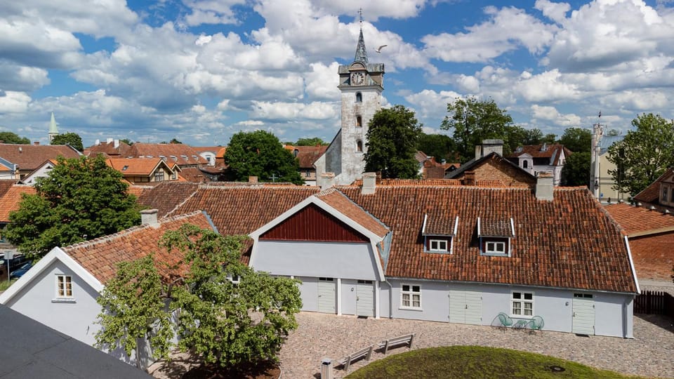 Inner courtyard view