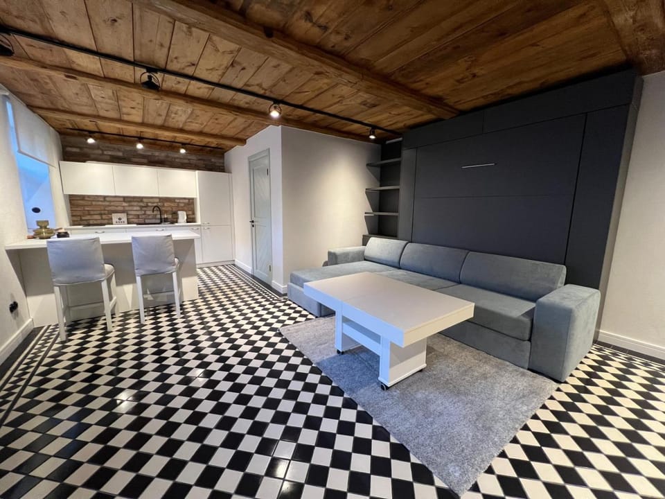 Raiņa ielas apartamenti R5 Apartment in Latvia