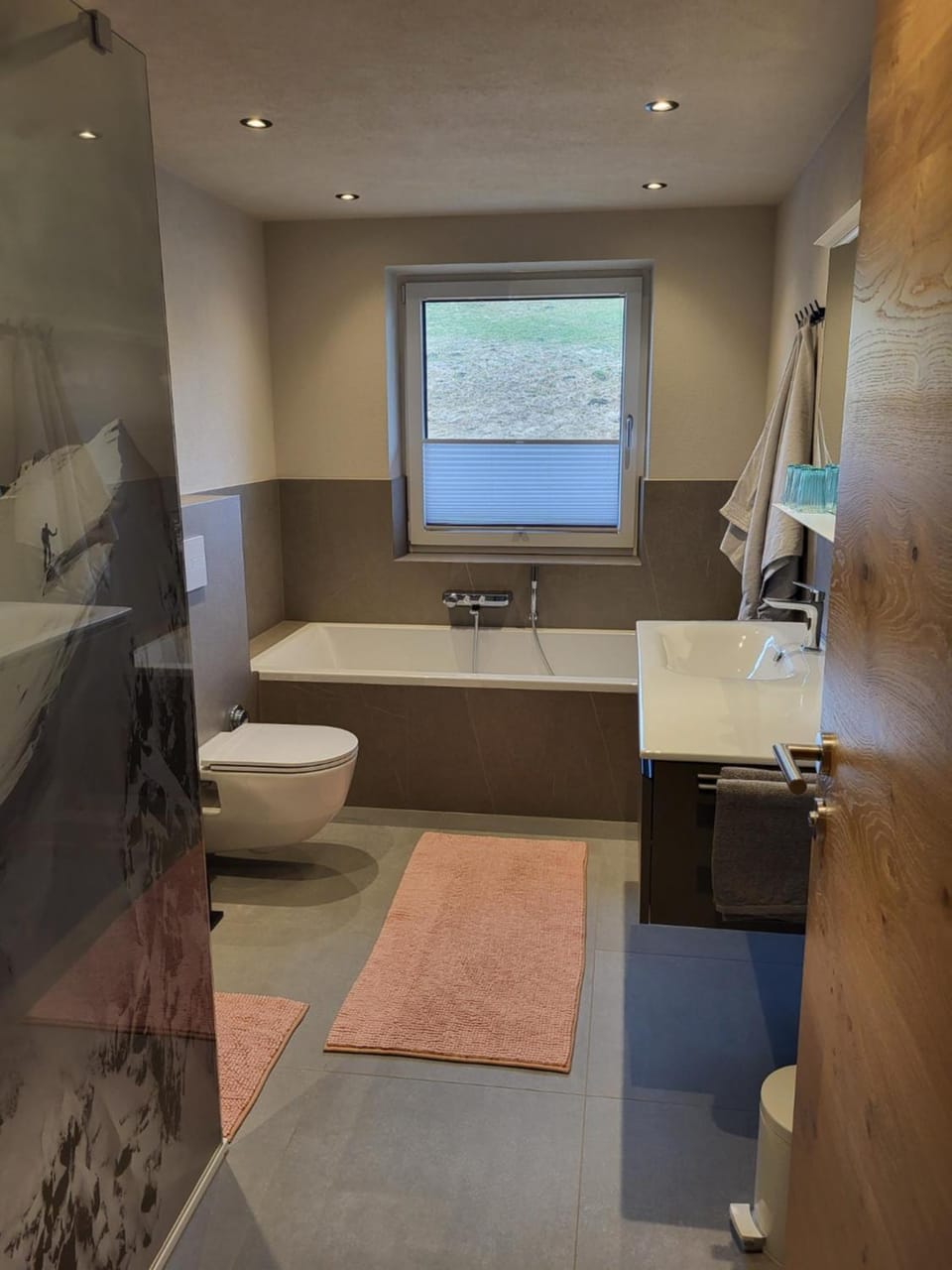 Toilet, Bathroom, Bath