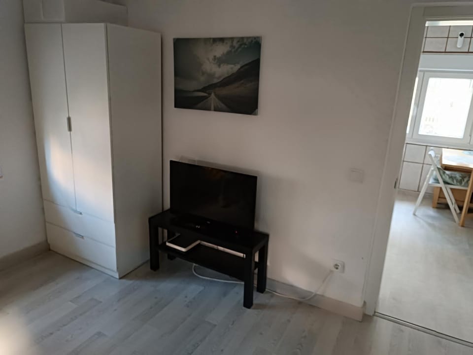 TV and multimedia, Living room, wardrobe