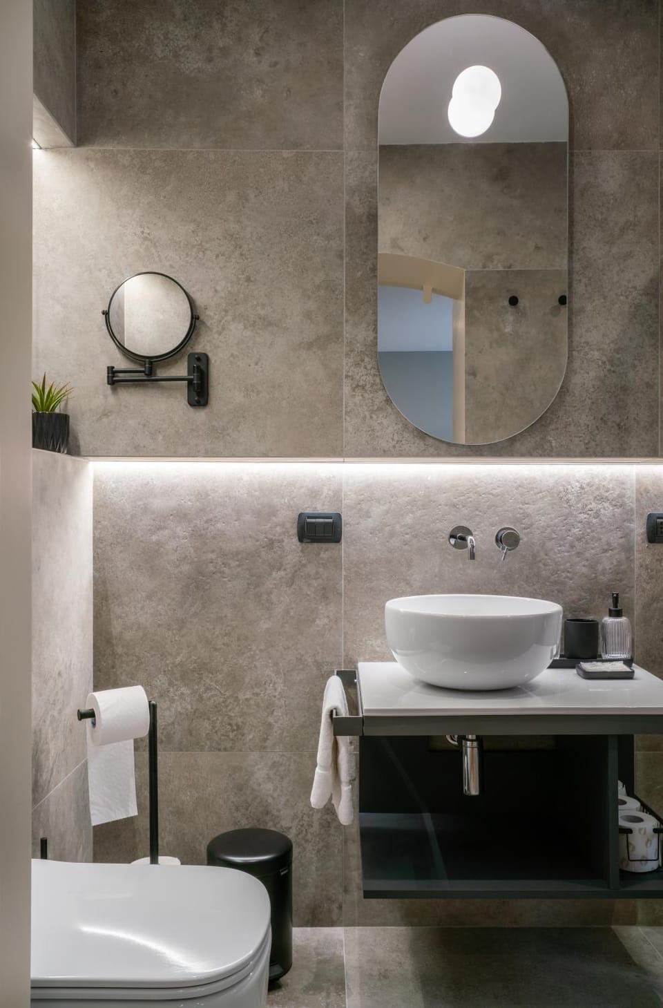 Toilet, Bathroom