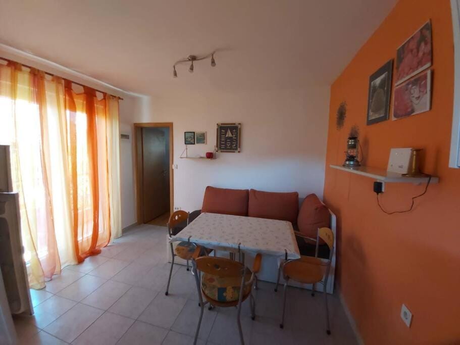 Kia Ora Apartment Apartment in Šibenik-Knin County, Croatia