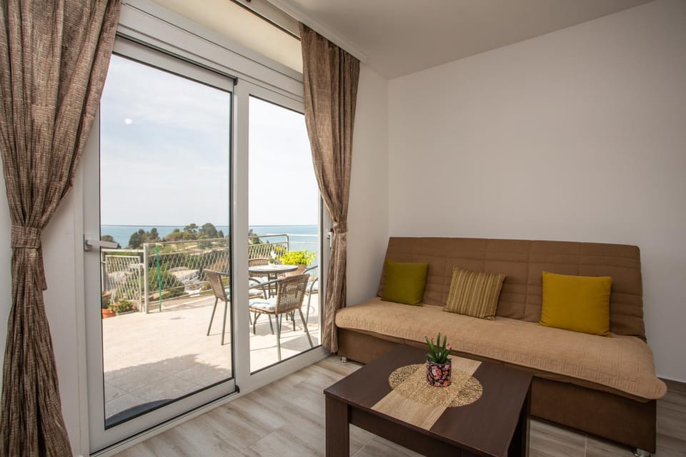 Natural landscape, Balcony/Terrace, Photo of the whole room