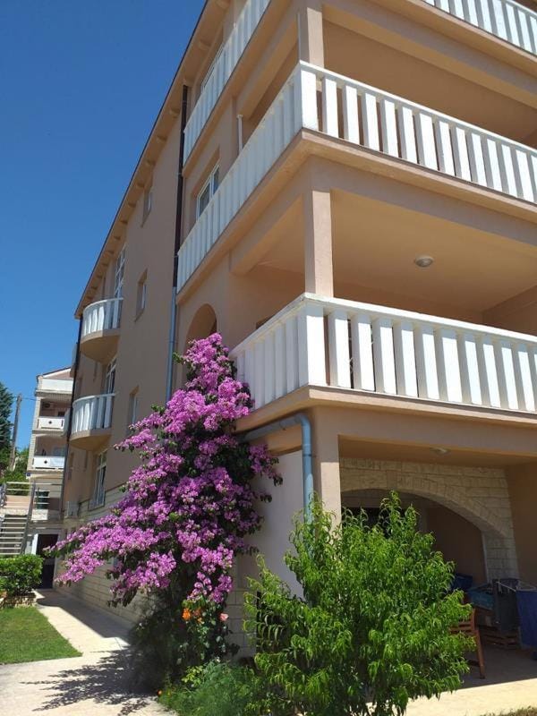 Villa Hana Apartment in Šibenik-Knin County, Croatia