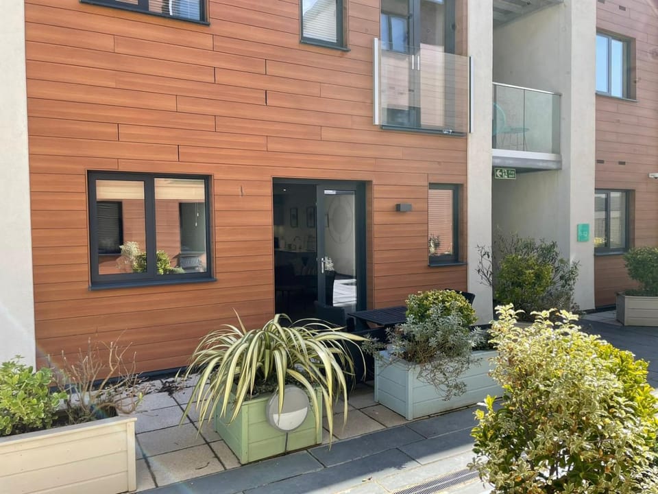 Property building, Patio