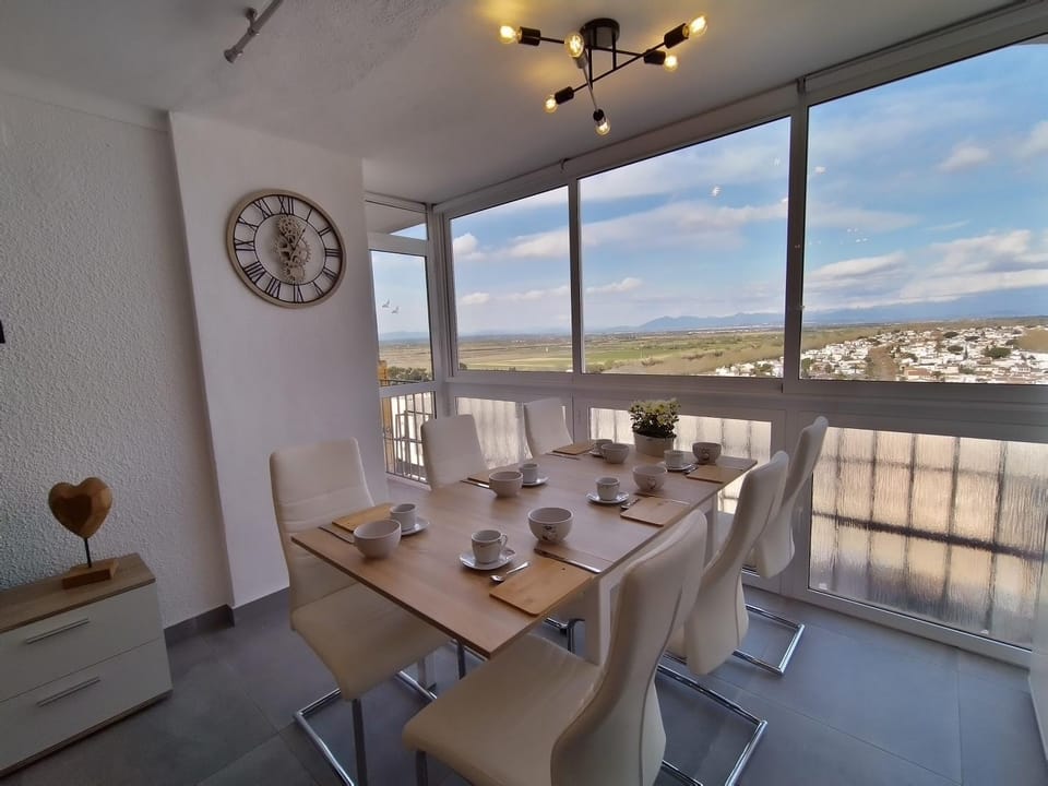 Appartement 4 à 6 pers première ligne de la mer Empuriabrava Apartment in Alt Empordà