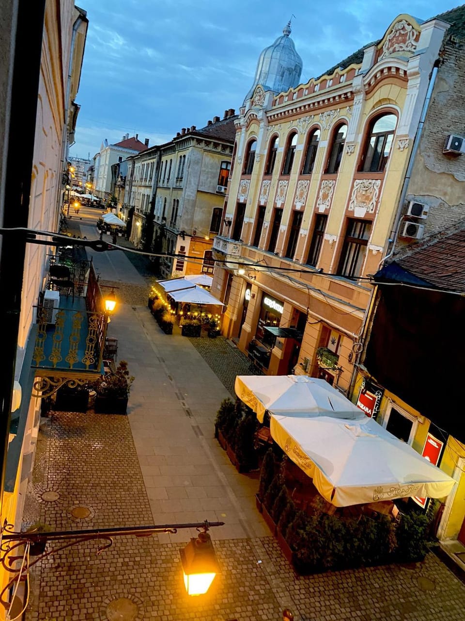 Neighbourhood, City view, Street view
