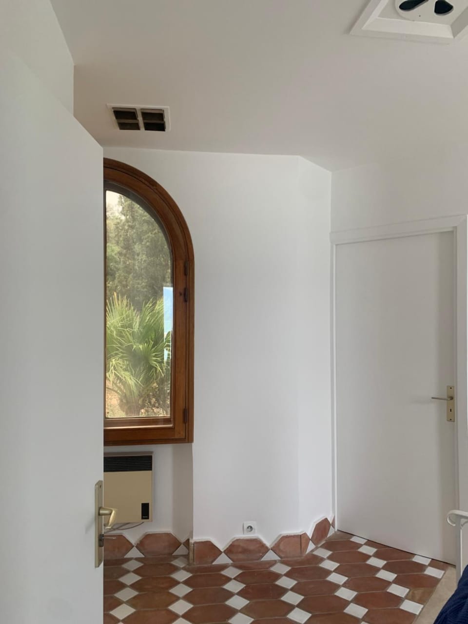 Loustalou House in Gassin