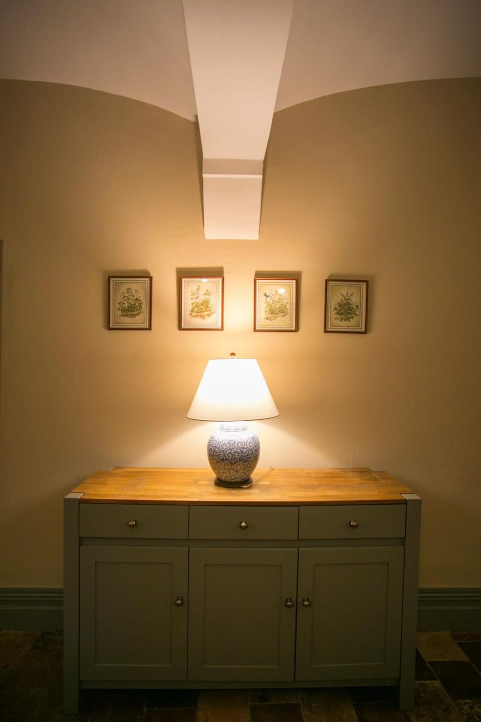 Wild Garlic Stays, Mumbles Apartment in The Mumbles