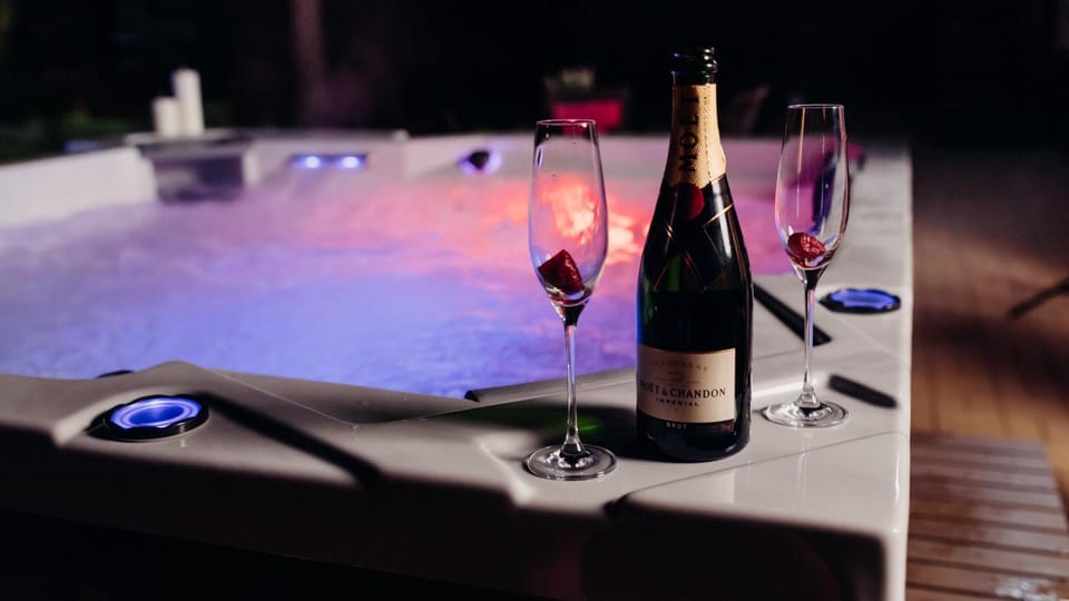 Hot Tub, Hot Tub, Spa and wellness centre/facilities, Spa and wellness centre/facilities