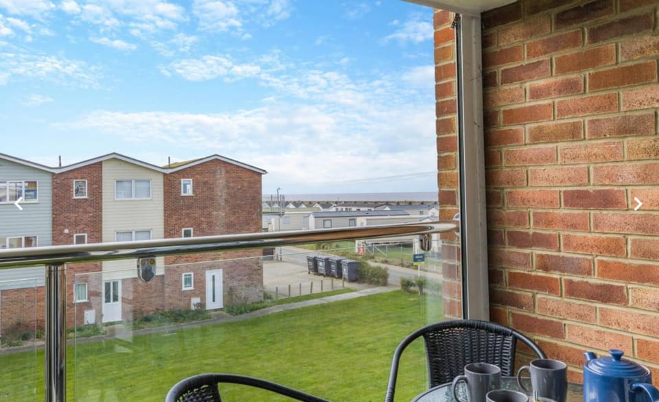 Patio, View (from property/room), Balcony/Terrace