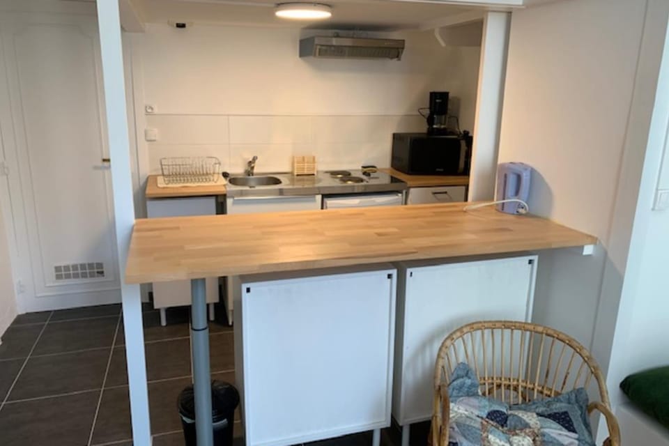 21m Comfortable For 2 Near The Remparts Apartment in Vannes