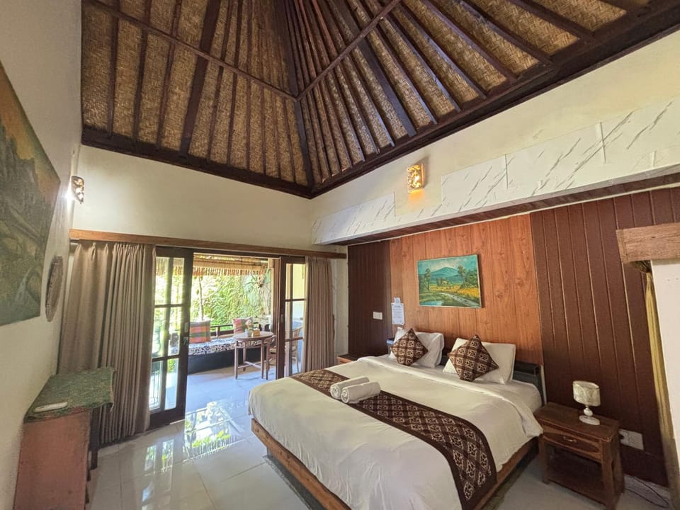 Pomelo Guest House Bed and Breakfast in Tampaksiring