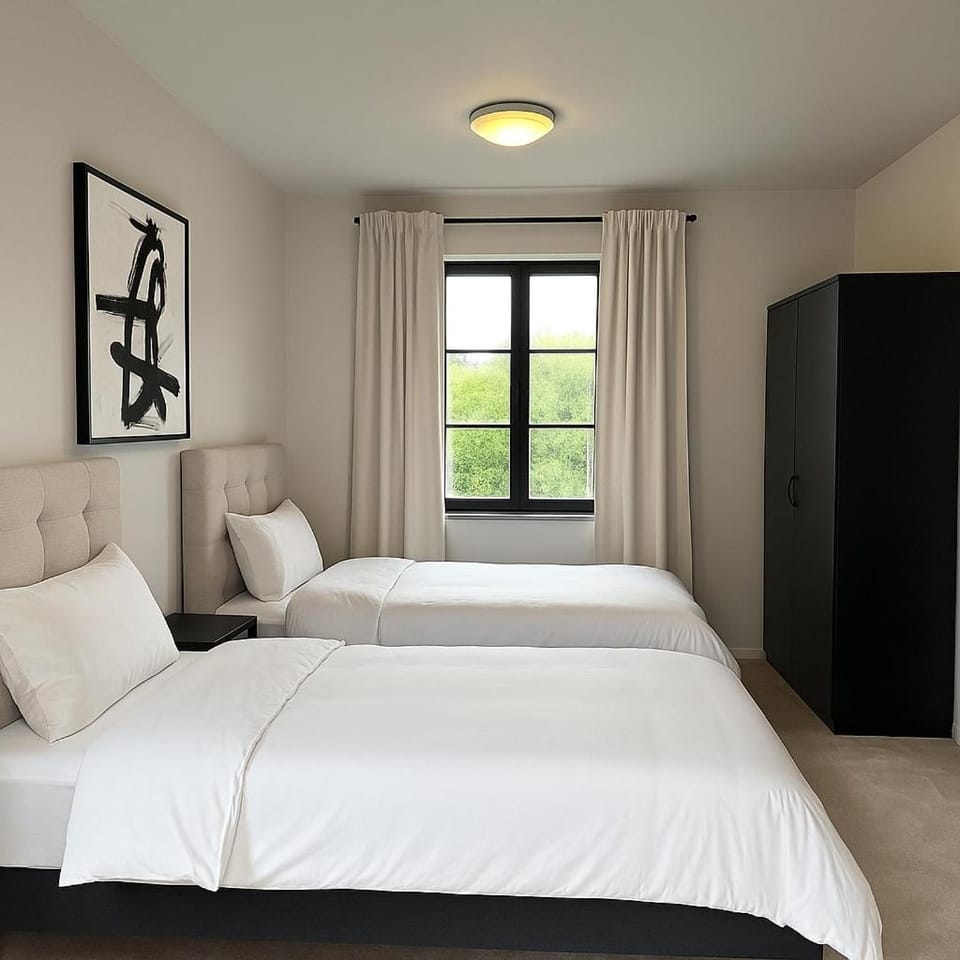Bed, Bedroom, wardrobe