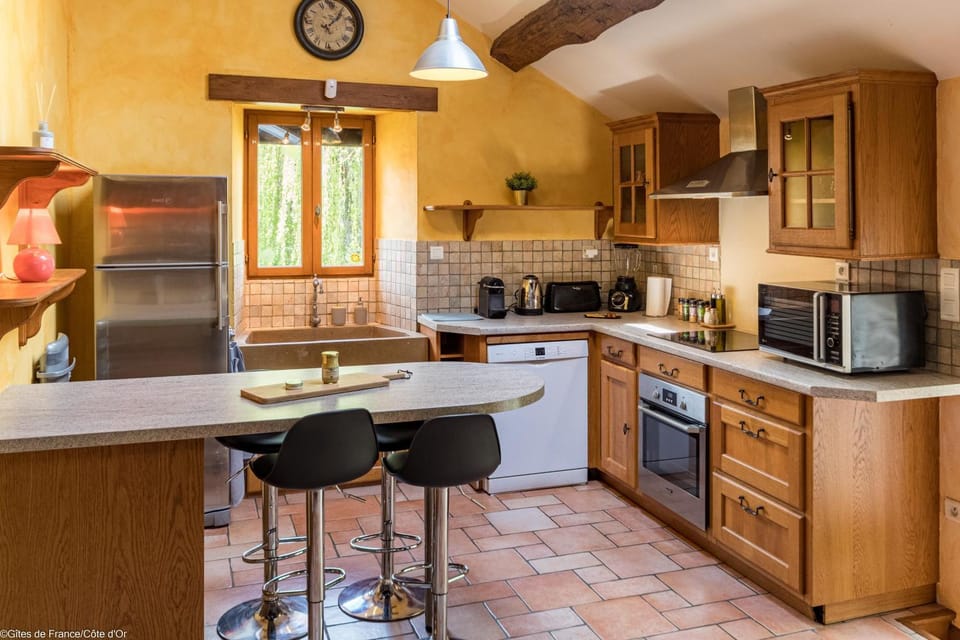 Les gîtes du Griffon le Pin House in Bourgogne-Franche-Comté