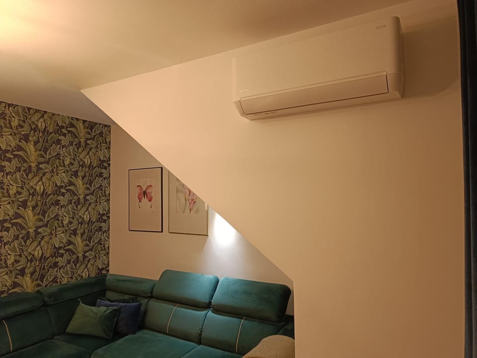 air conditioner