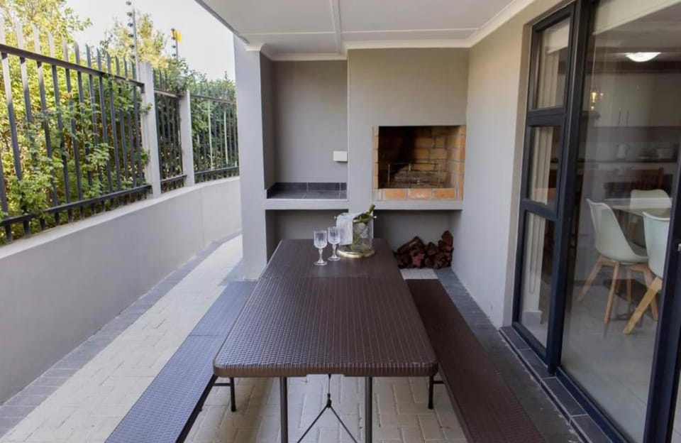 BBQ facilities, Balcony/Terrace, Dining area