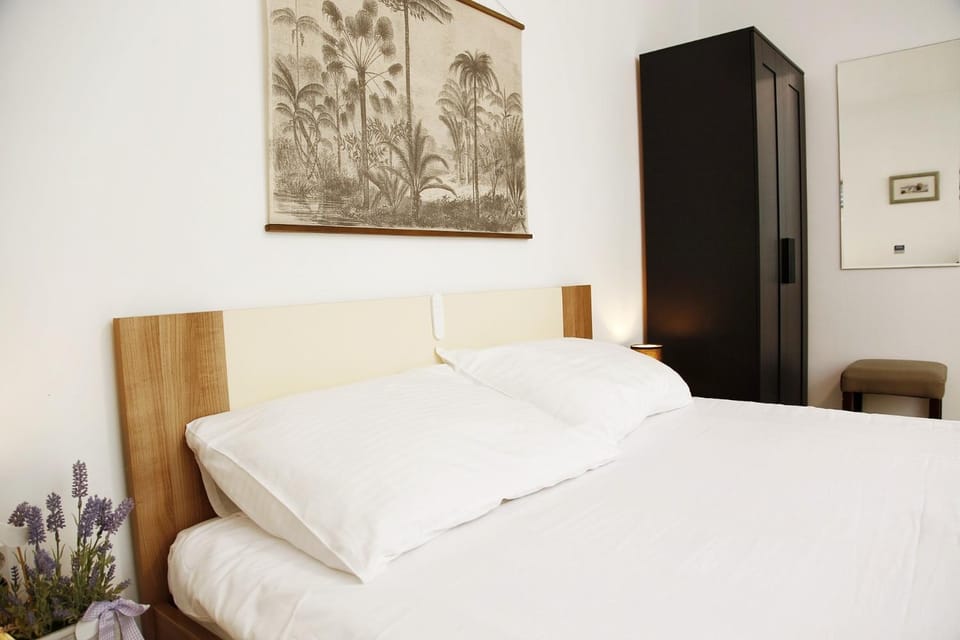 Studio Apartment Gea - Peaceful & Quiet - Queen Bed, Modern, Parking Apartment in Zadar County