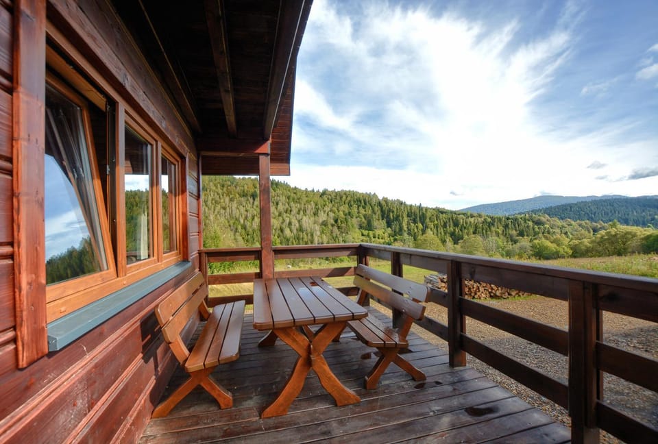 View (from property/room), Balcony/Terrace, Mountain view