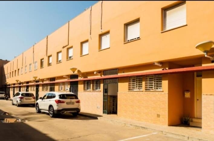 Property building, Parking