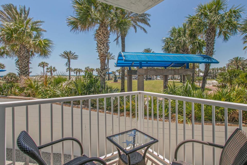 High Tide Sunshine House in Jacksonville Beach