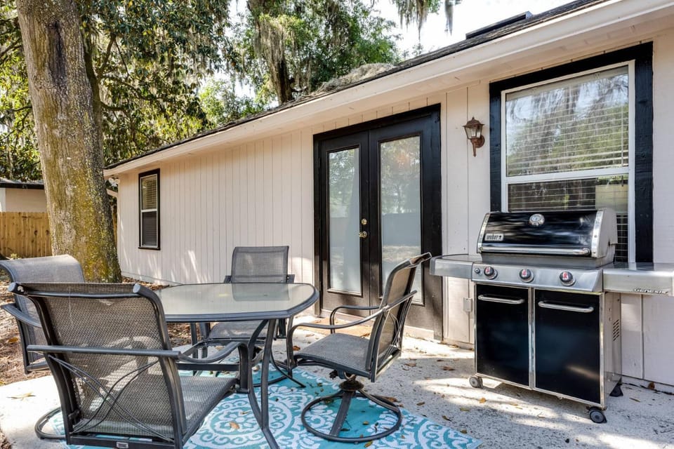 Honey Bee Hideaway House in Florida