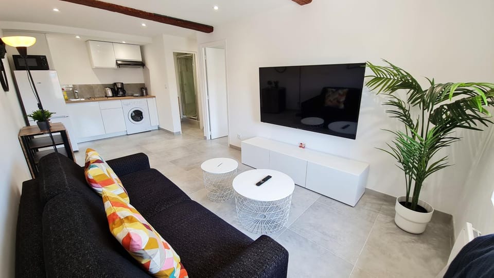 Gregbnb - T2 41m2 - 6 - Est - Apartment in Toulon